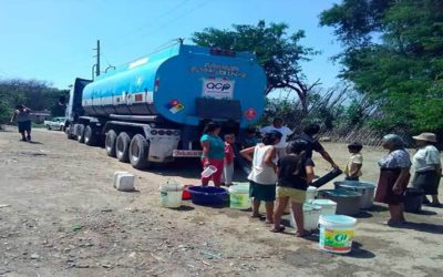 Agrícola Cerro Prieto lleva agua potable a los damnificados de Chepén